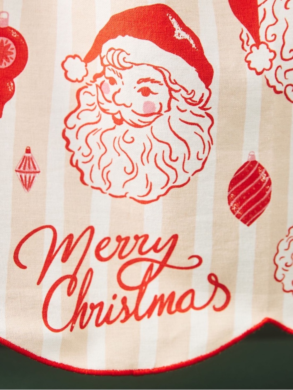 Anthropologie Vintage Santa‎ 'Merry Christmas'  Kitchen Dish Towel